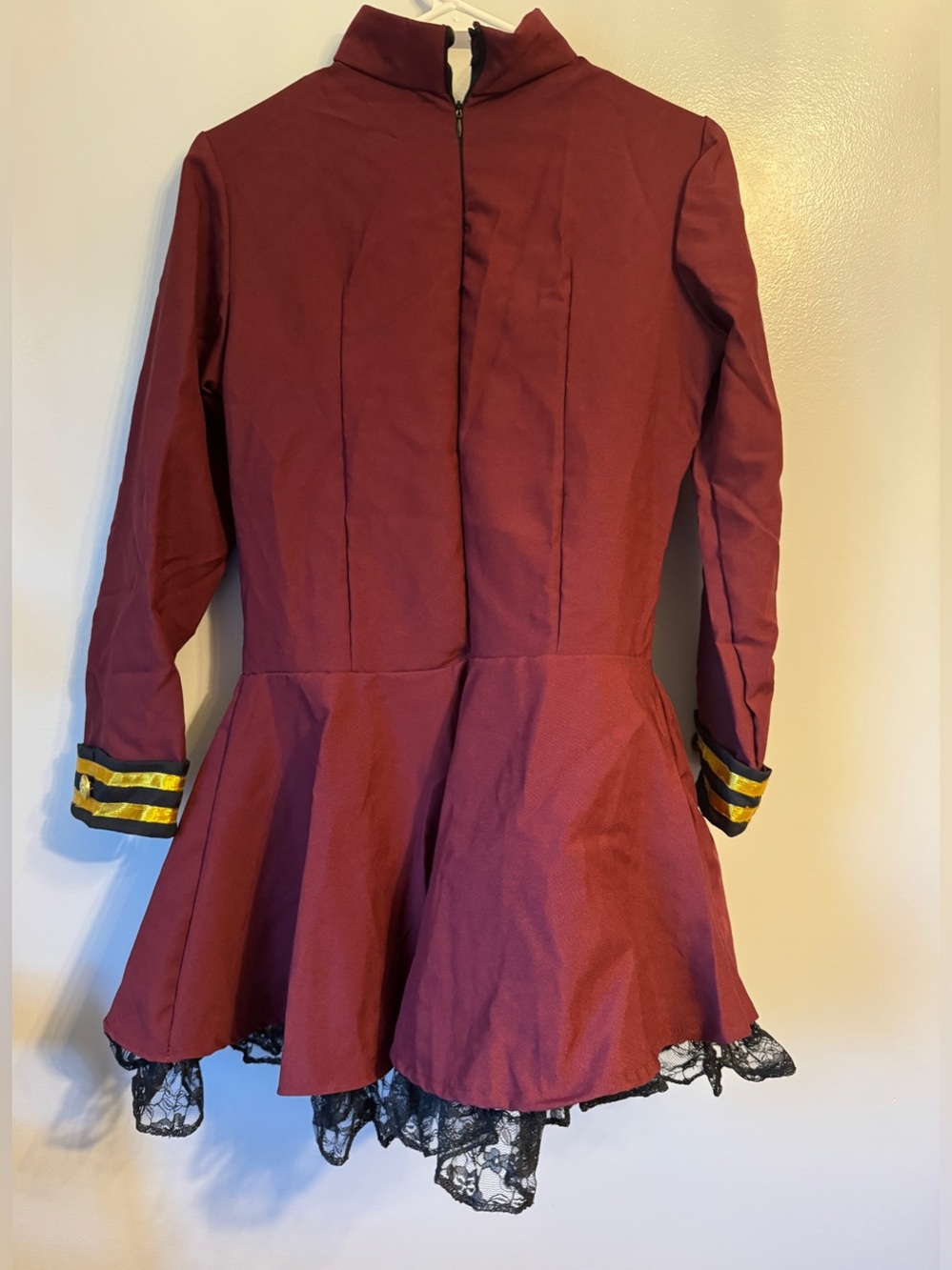 Authentic Halloween costume - Women's Burgundy Bell Hop costume - Picture 4 of 12